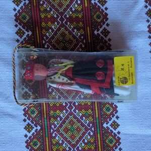 🇷🇴 Vintage Romanian Folk Art Doll